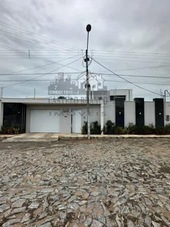 Casa Alto Padrão para Venda em Bugi Iguatu-CE