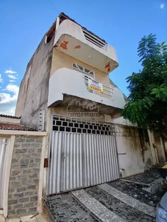 Apartamento em Iguatu - Alto do Jucá