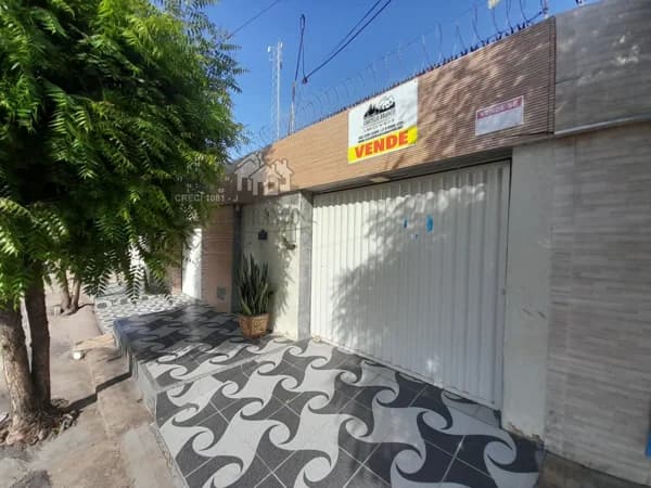 Casa Padrão para Venda em Areias II Iguatu-CE