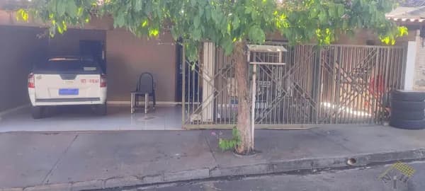 Casa em Novo Horizonte - Santa Clara