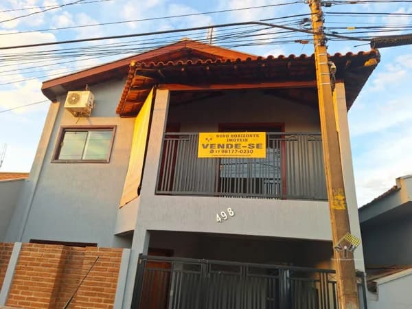 Sobrado Padrão para Venda em Jardim Aeroporto Novo Horizonte-SP