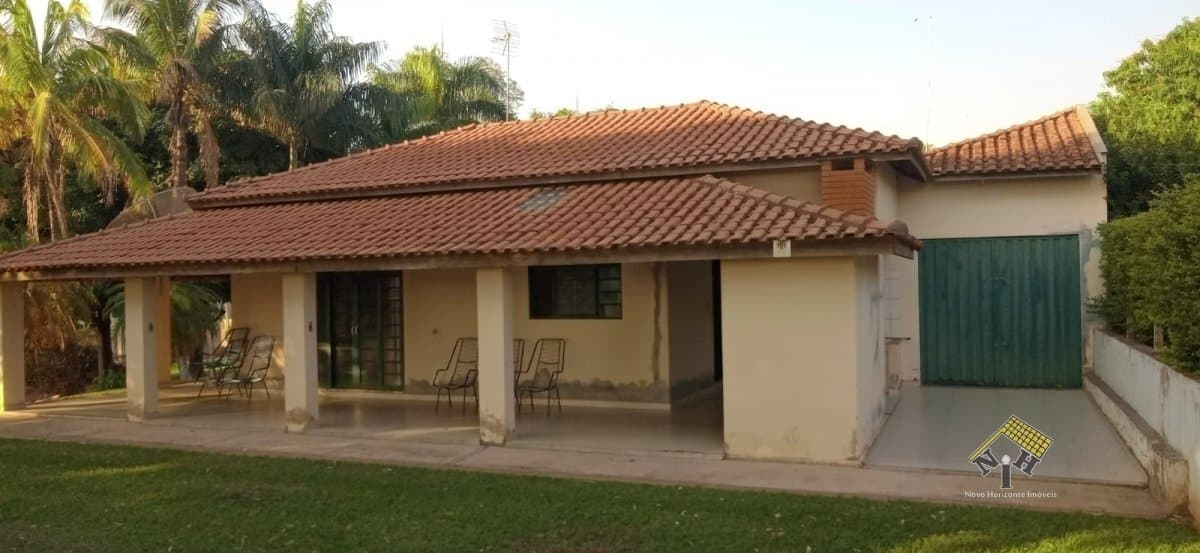 Rancho para Venda em Condomínio Lago das Garças Novo Horizonte-SP