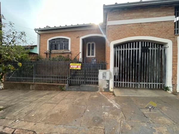 Casa Alvenaria para Venda em Centro Novo Horizonte-SP
