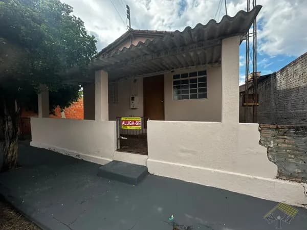 Casa em Novo Horizonte - IV Centenário