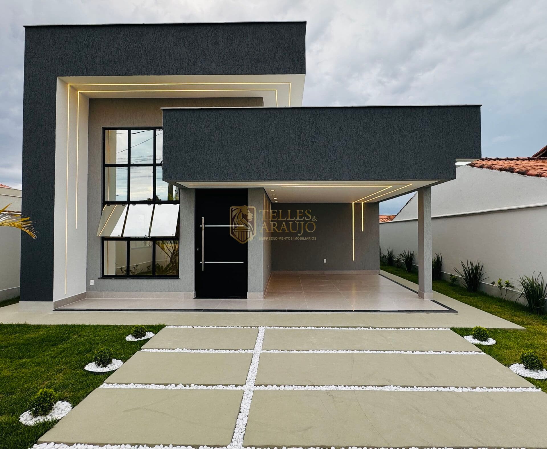 Casa Alto Padrão em Jardim Atlântico, Maricá/RJ