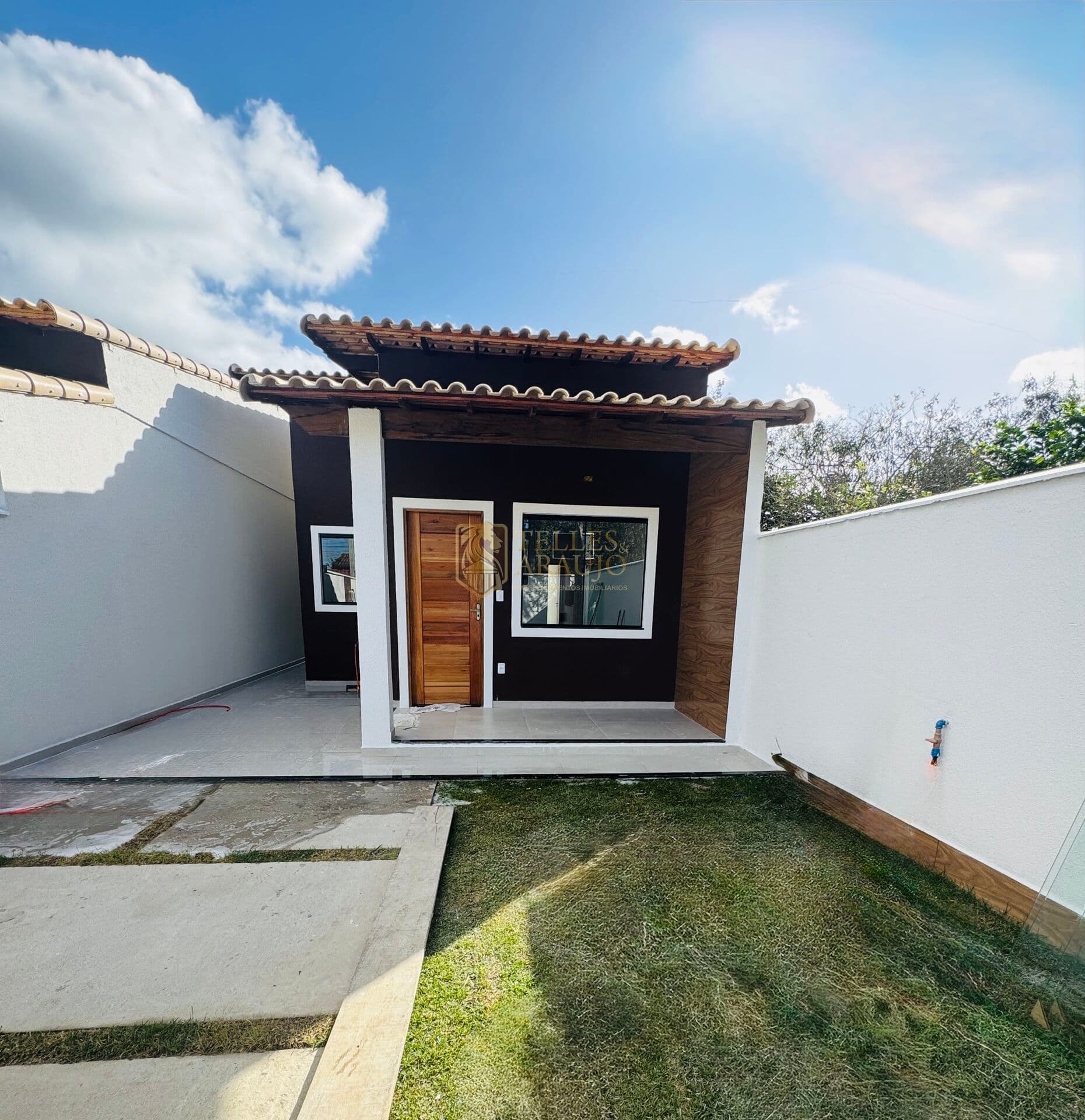 Casa Linear em Jardim Atlântico Leste, Maricá/RJ