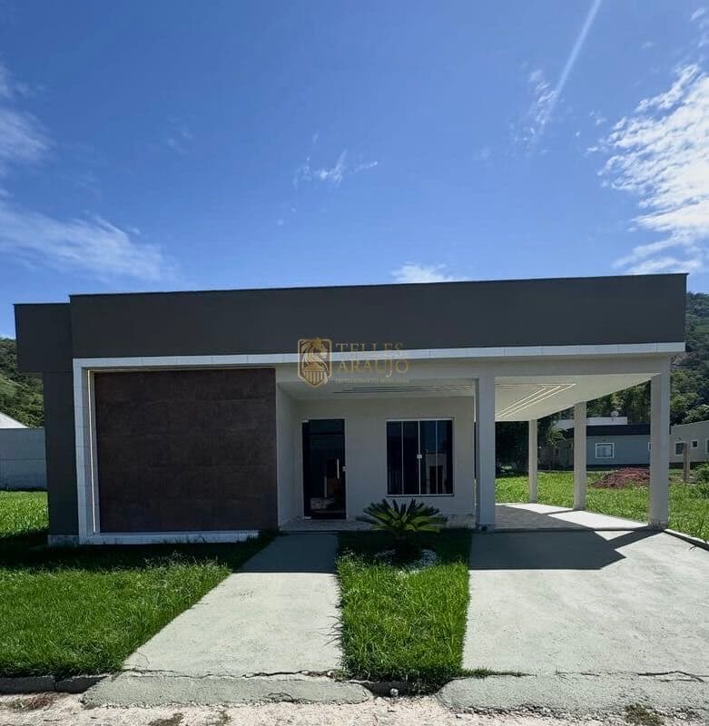 Casa Linear em São José do Imbassaí, Maricá/RJ