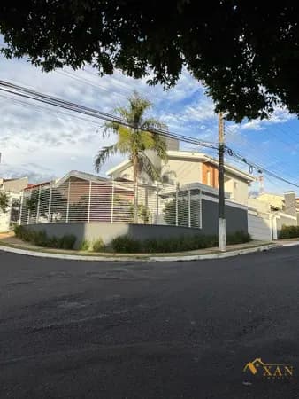 Casa em Marília - Jardim Parati