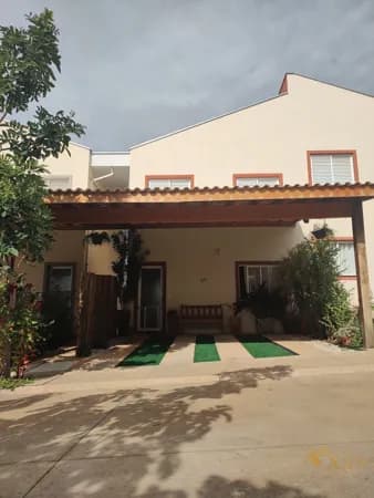 Casa de Condomínio em Marília - Jardim Sasazaki