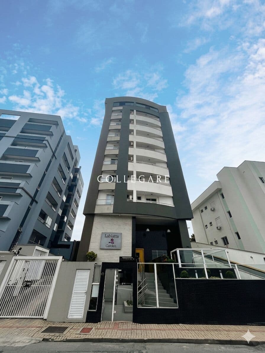 Apartamento a venda, mobiliado, no Bom Retiro!