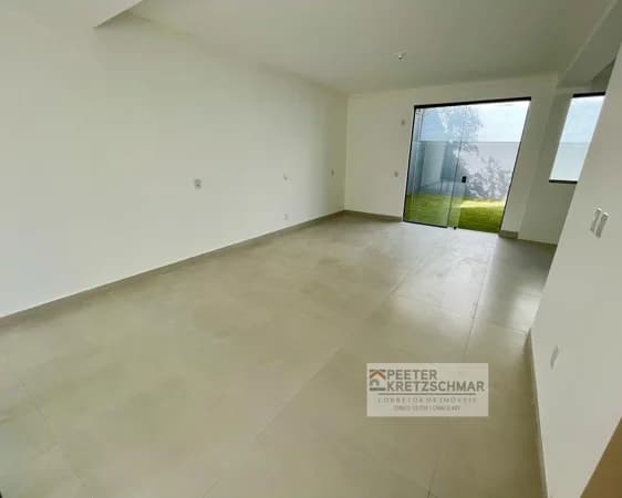 Sobrado Geminado para Venda em Costa e Silva Joinville-SC