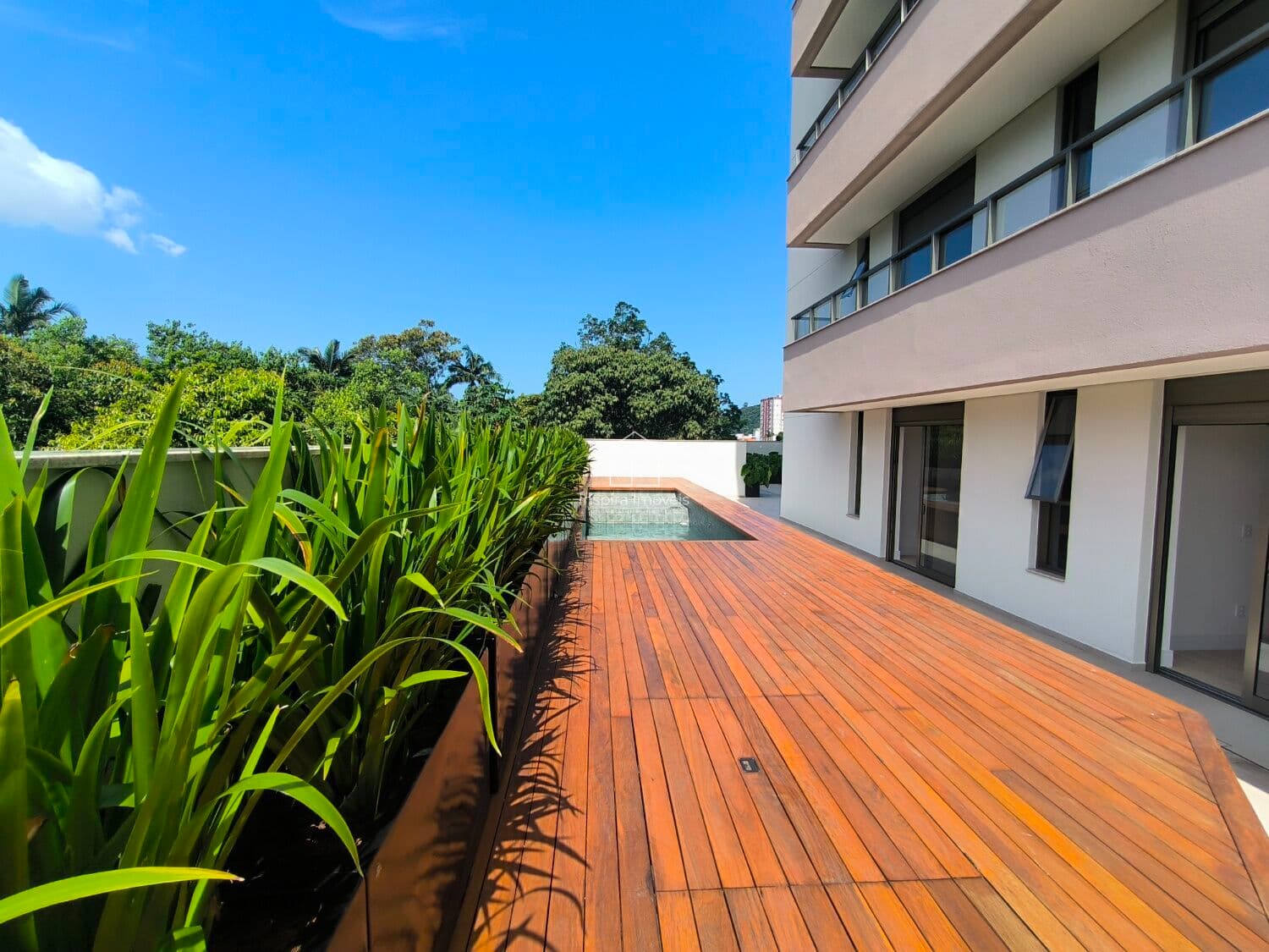 Apartamento Giardino com Piscina Privativa no Bairro América – Joinville