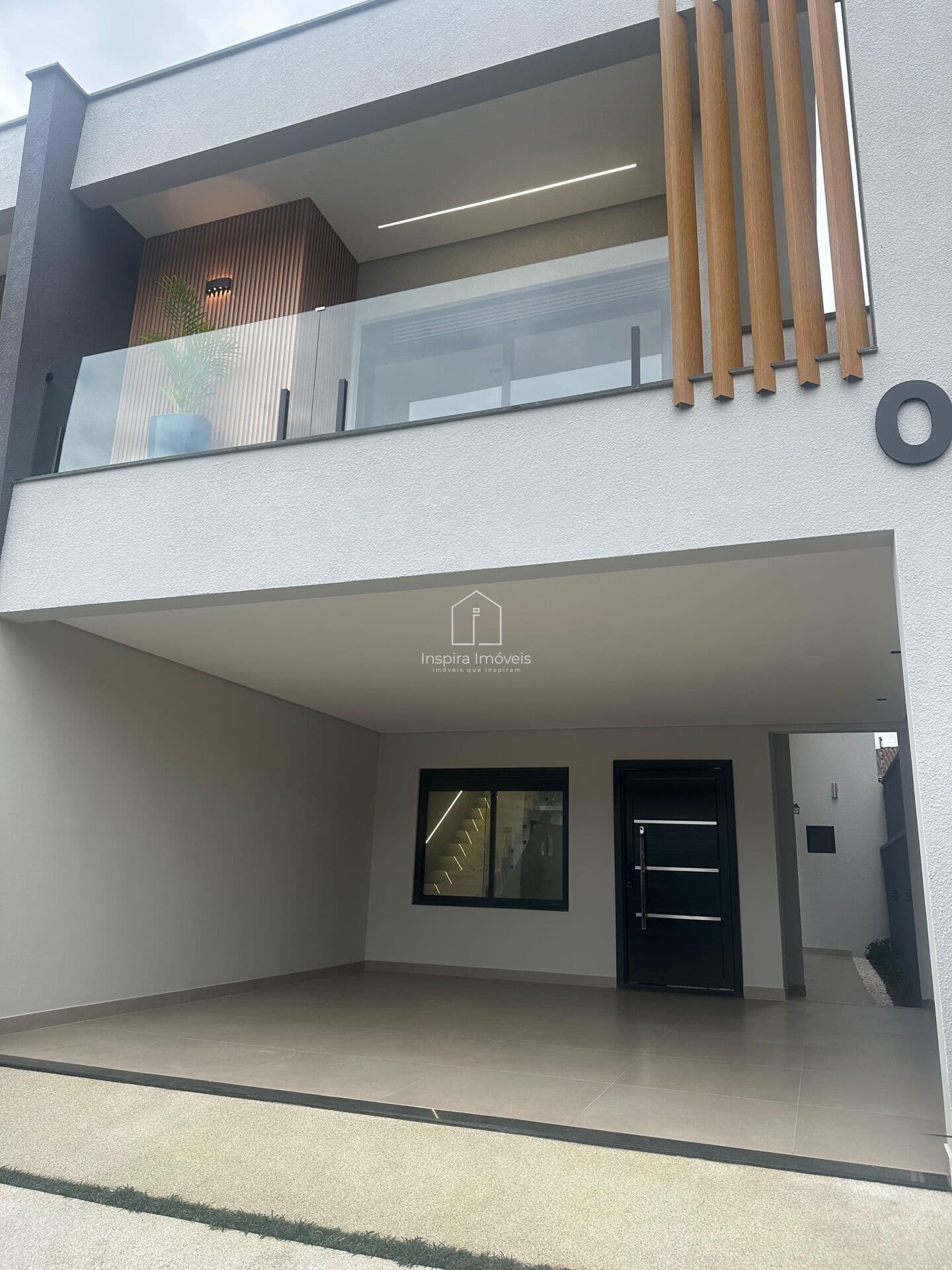 Sobrado em Joinville - Jardim Sofia