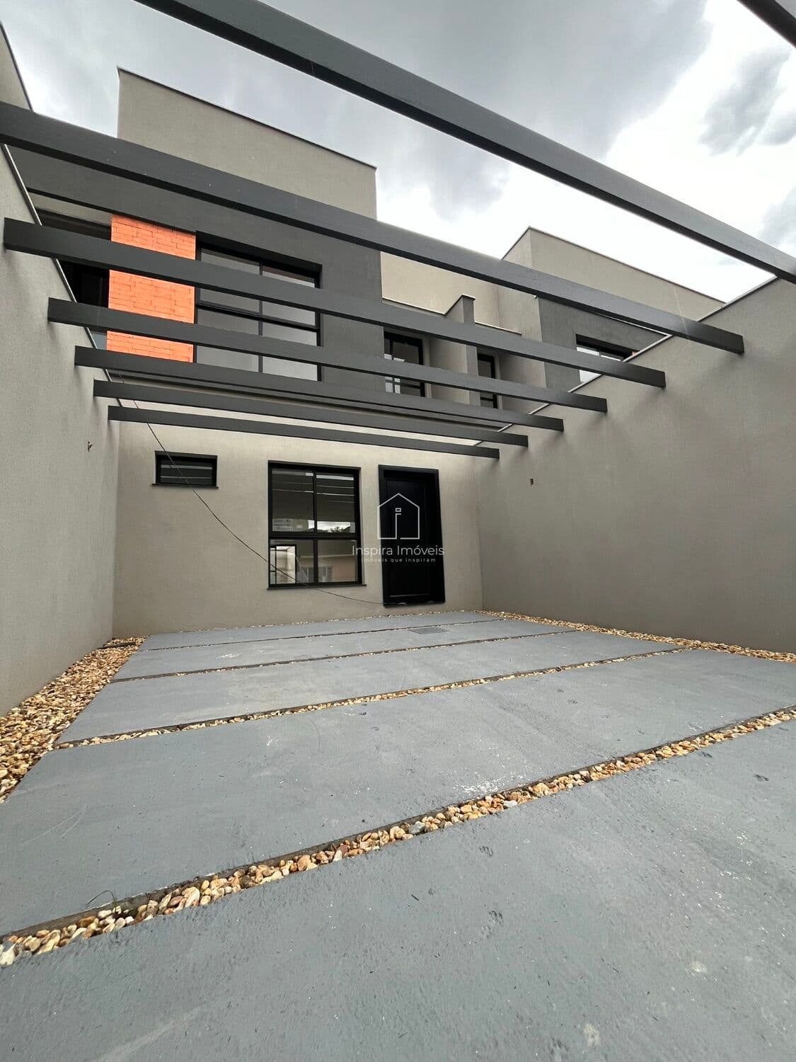 Casa Duplex Geminada no Bairro Anita Garibaldi