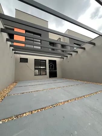 Casa Duplex Geminada no Bairro Anita Garibaldi