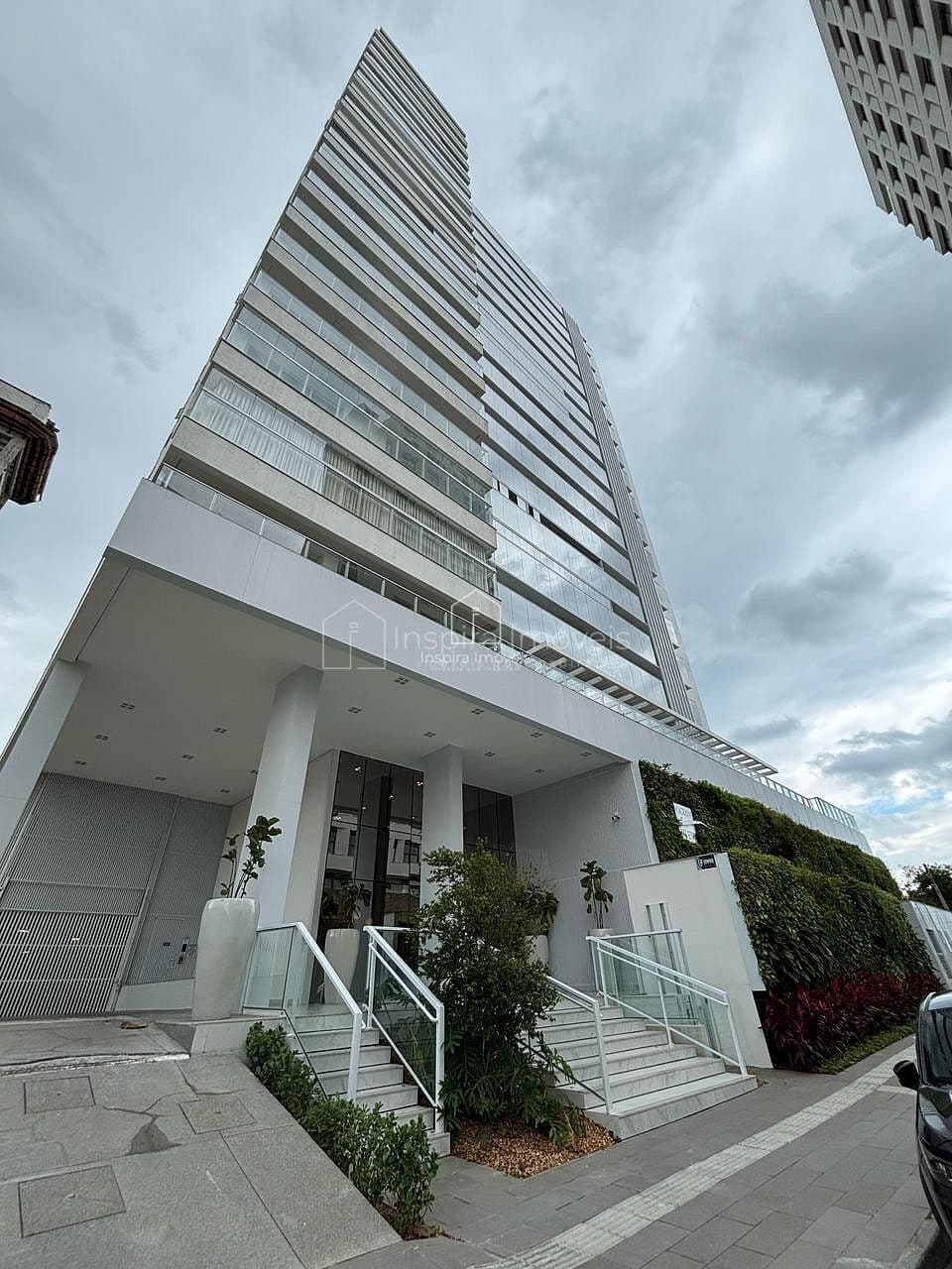 Apartamento em Piçarras com Vista para o Mar