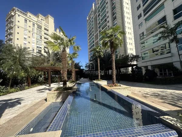 Apartamento no Edifício Helbor Magnifiquè no Centro de Joinville