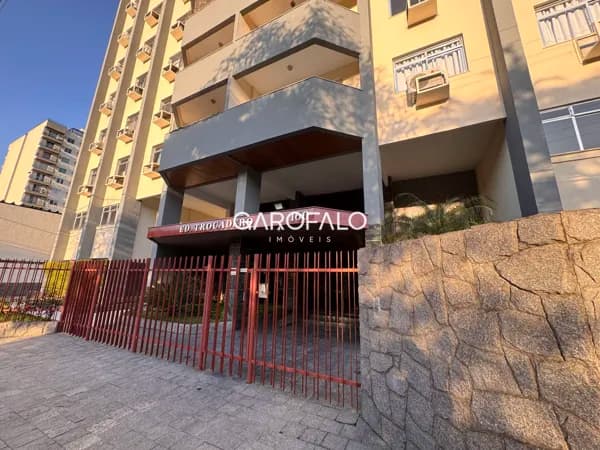 partamento para locação no Edifício Trocadero – Bairro Comercial, Resende/RJ