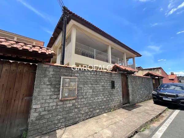 Casa Sobreposta em Centro, Itatiaia/RJ