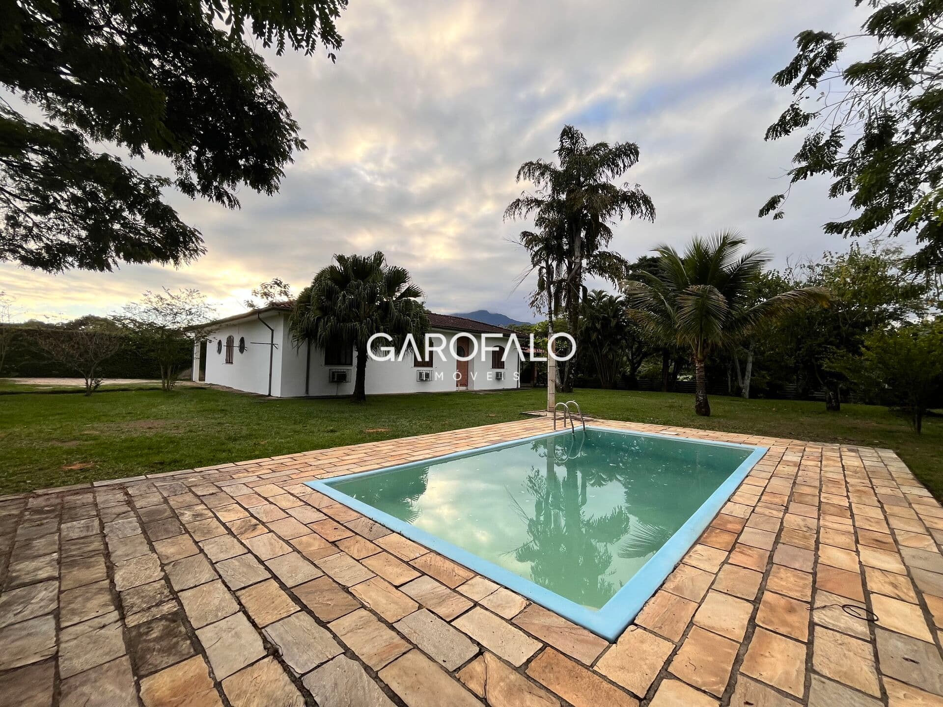 Casa Linear em Jardim Martineli, Itatiaia/RJ