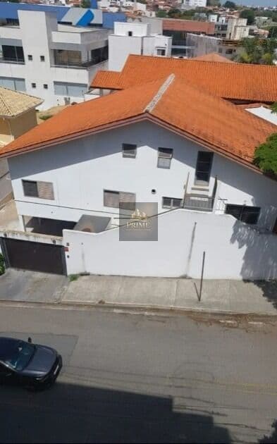 Sobrado em Sorocaba - Jardim Faculdade