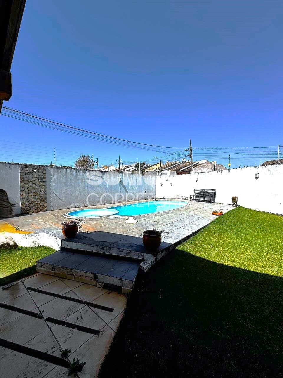Área de Lazer com Piscina, Mandaguaçu/PR