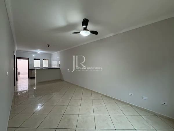 Casa à venda com 02 quartos no Parque Nova Carioba em Americana - SP