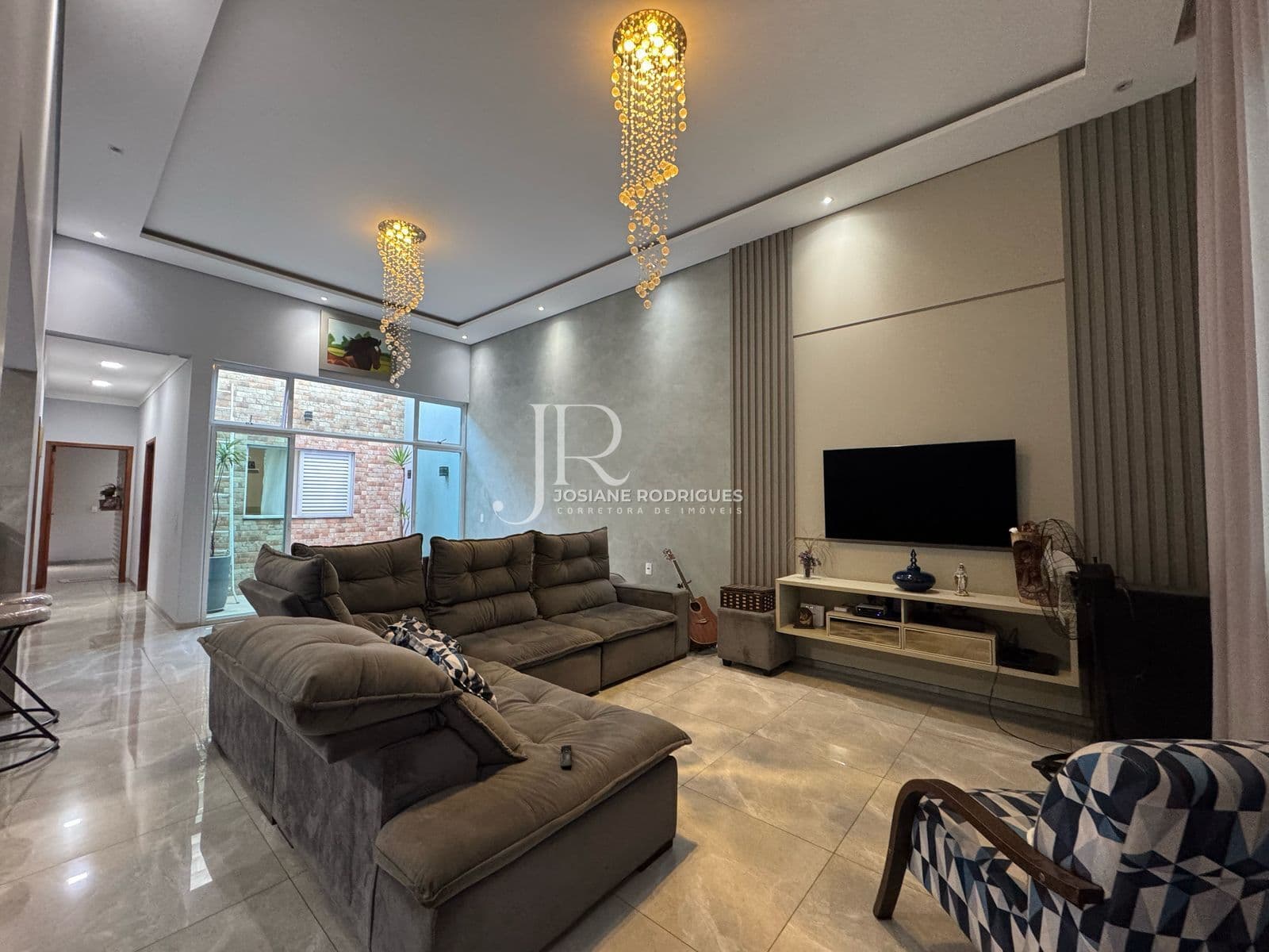 Casa à venda com 3 dormitórios, sendo uma suíte com closet no Terrazul em Santa Bárbara d'Oeste - SP