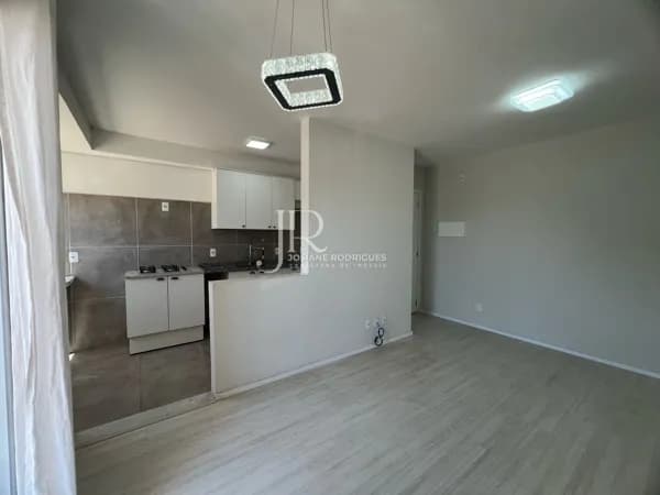 Apartamento à venda 02 quartos sendo 01 suíte 02 banheiros no Cond. Residencial dos Ipês