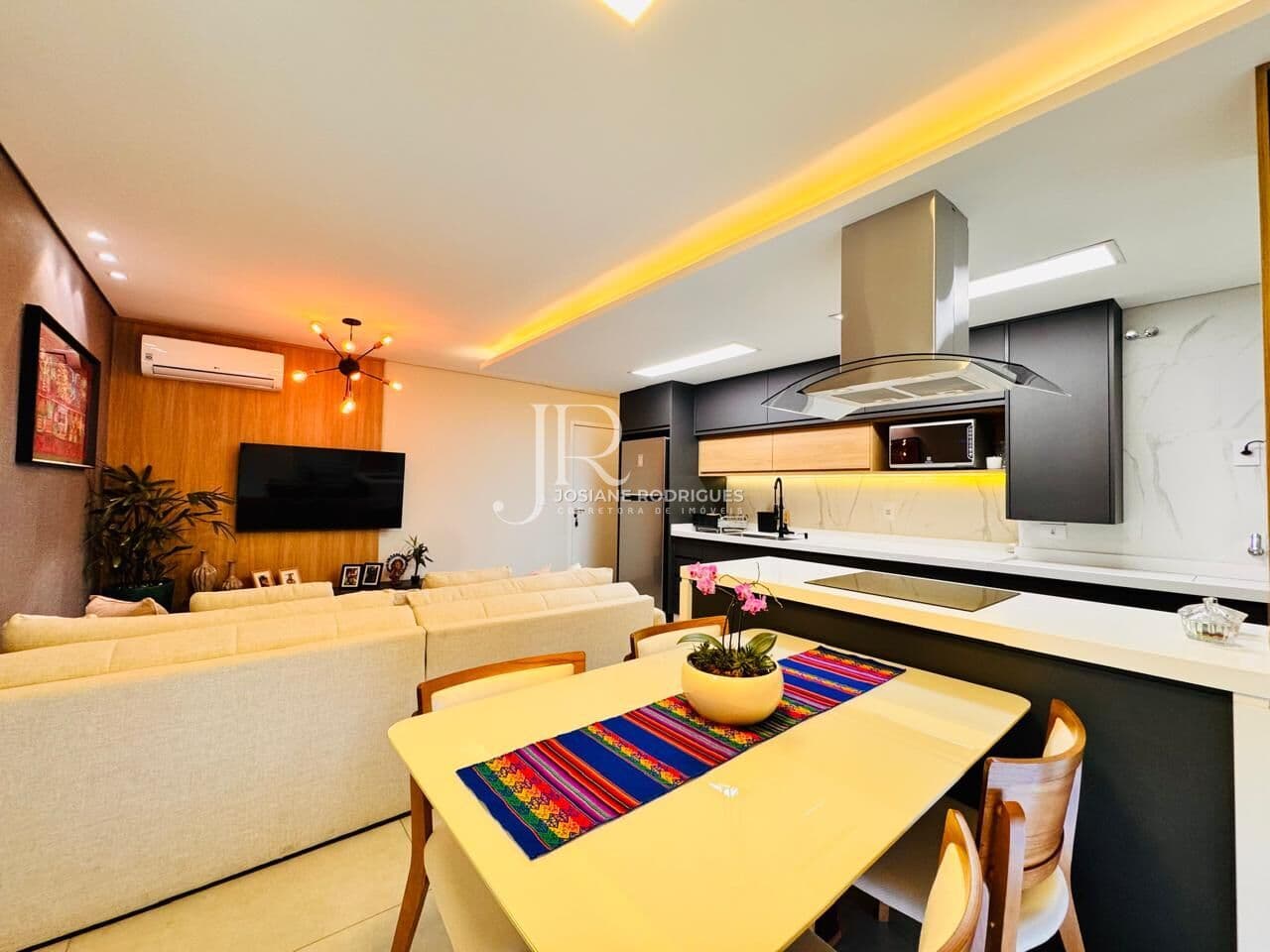 Apartamento à venda com 03 dormitórios sendo 01 suíte no Condomínio Bellas Artes em Americana-SP