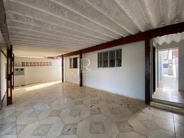Casa à venda com 04 dormitórios, mais edícula no bairro Mollon IV, Santa Bárbara d'Oeste - SP
