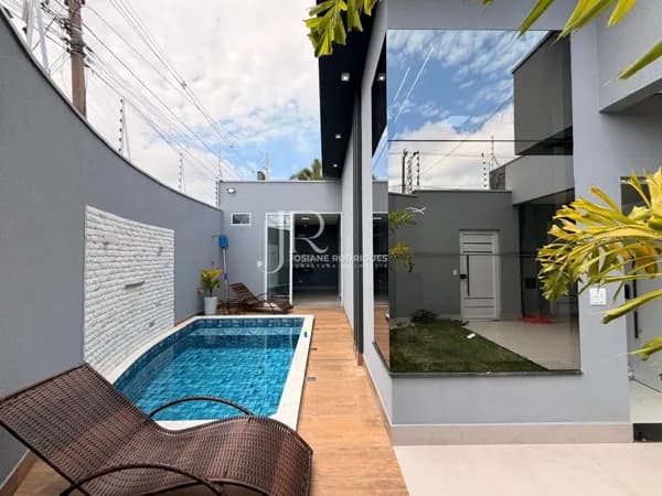 Casa à venda com 03 dormitórios sendo 01 suíte no Terramérica em Americana-SP