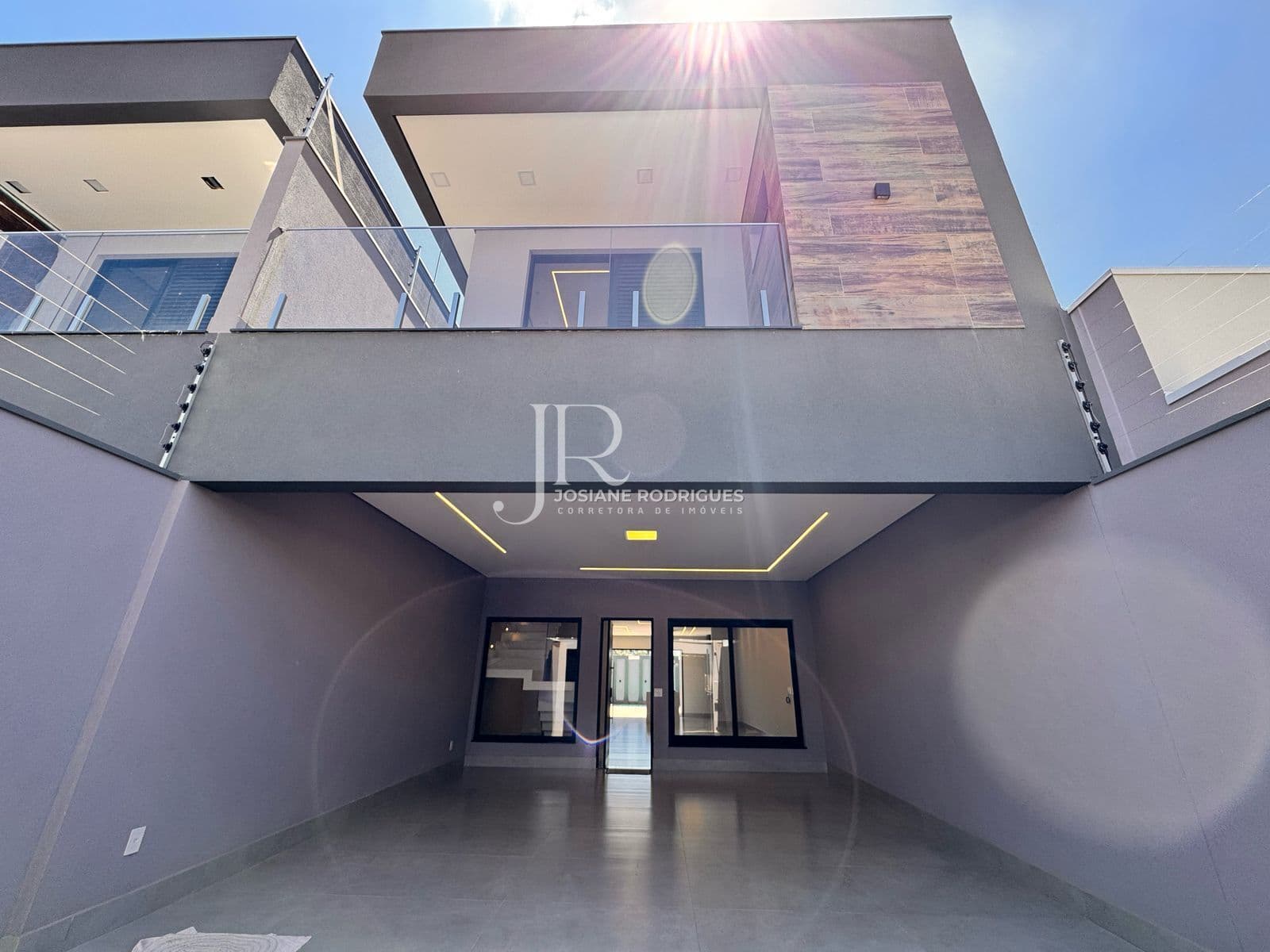 Casa à venda com 03 suítes no Residencial Jacyra em Americana-SP