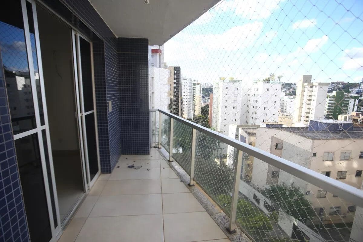 Apartamento em Belo Horizonte - Buritis