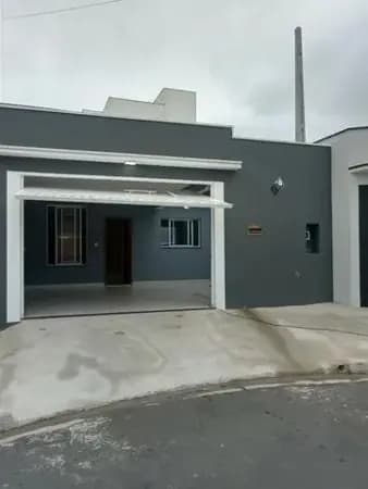 Casa à venda no bairro Jardim dos Sabiás em Indaiatuba/SP
