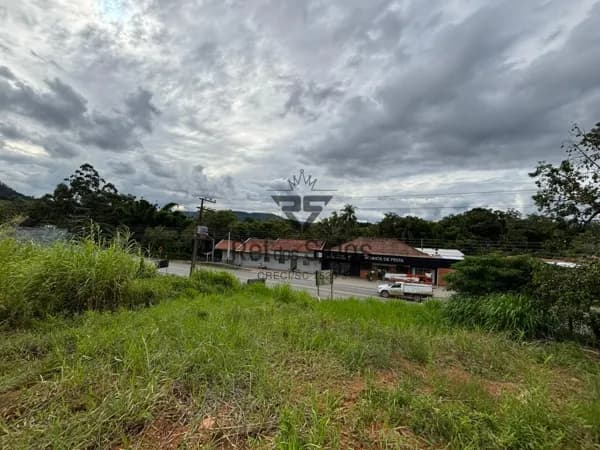Terreno para fins Residencial ou Comercial