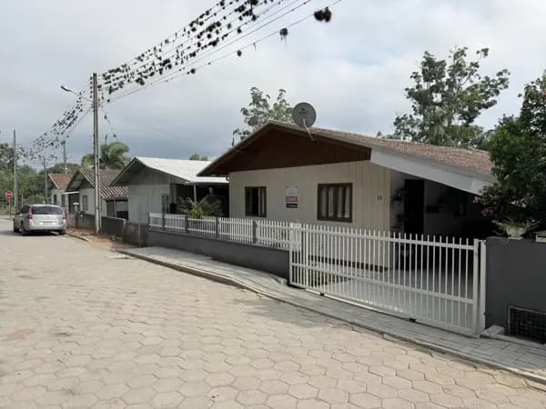 Casa à venda no bairro Dalbérgia em Ibirama/SC