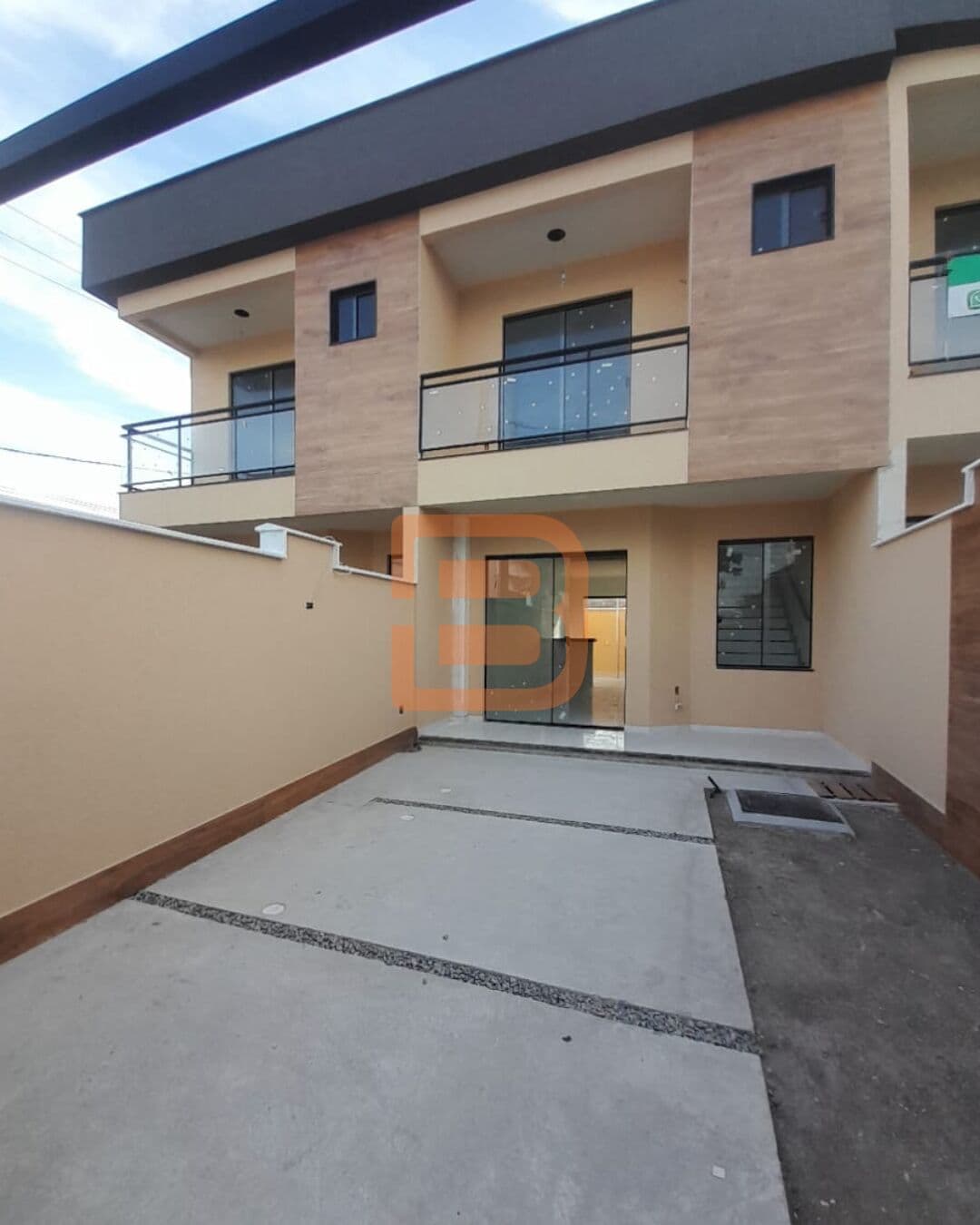 Casa Duplex em Praia de Guaratiba, Maricá/RJ