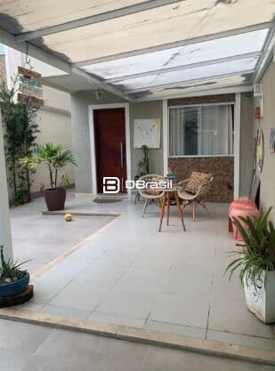 Apartamento Duplex em Itaipu, Niterói/RJ