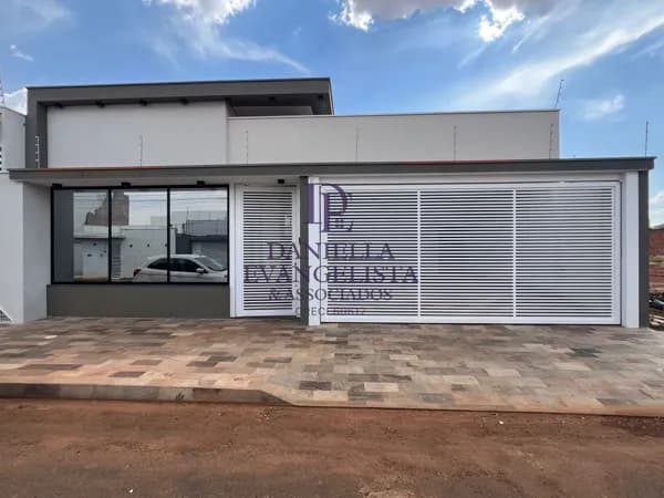 Casa em Araguari - Interlagos