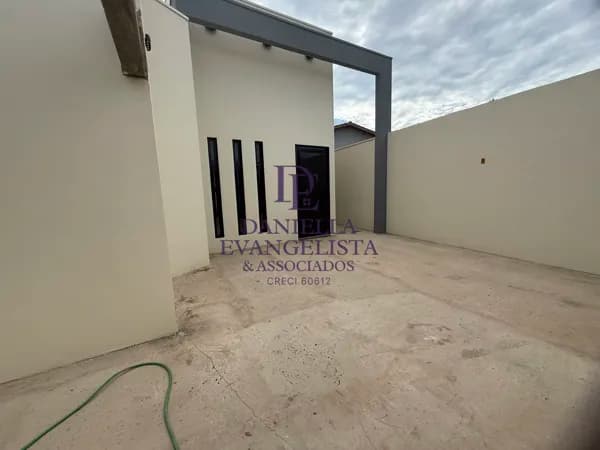 Casa em Araguari - Idelmino
