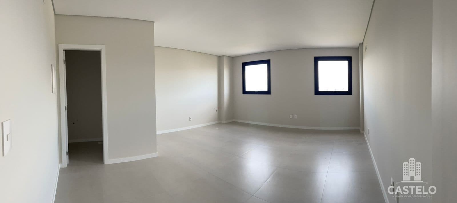 SALA COMERCIAL