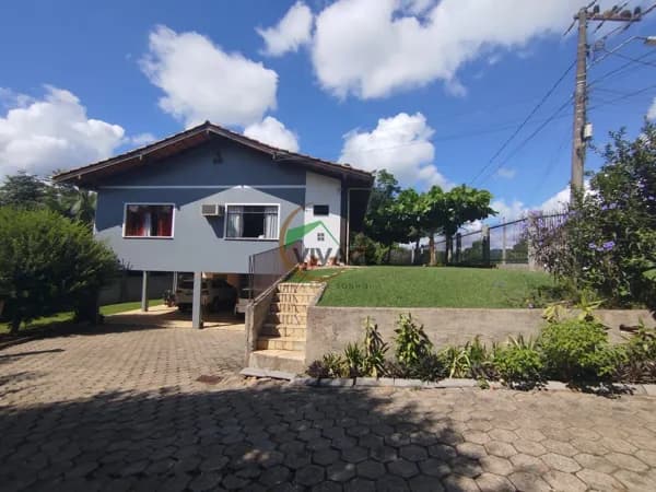 Casa em Blumenau - Salto Weissbach