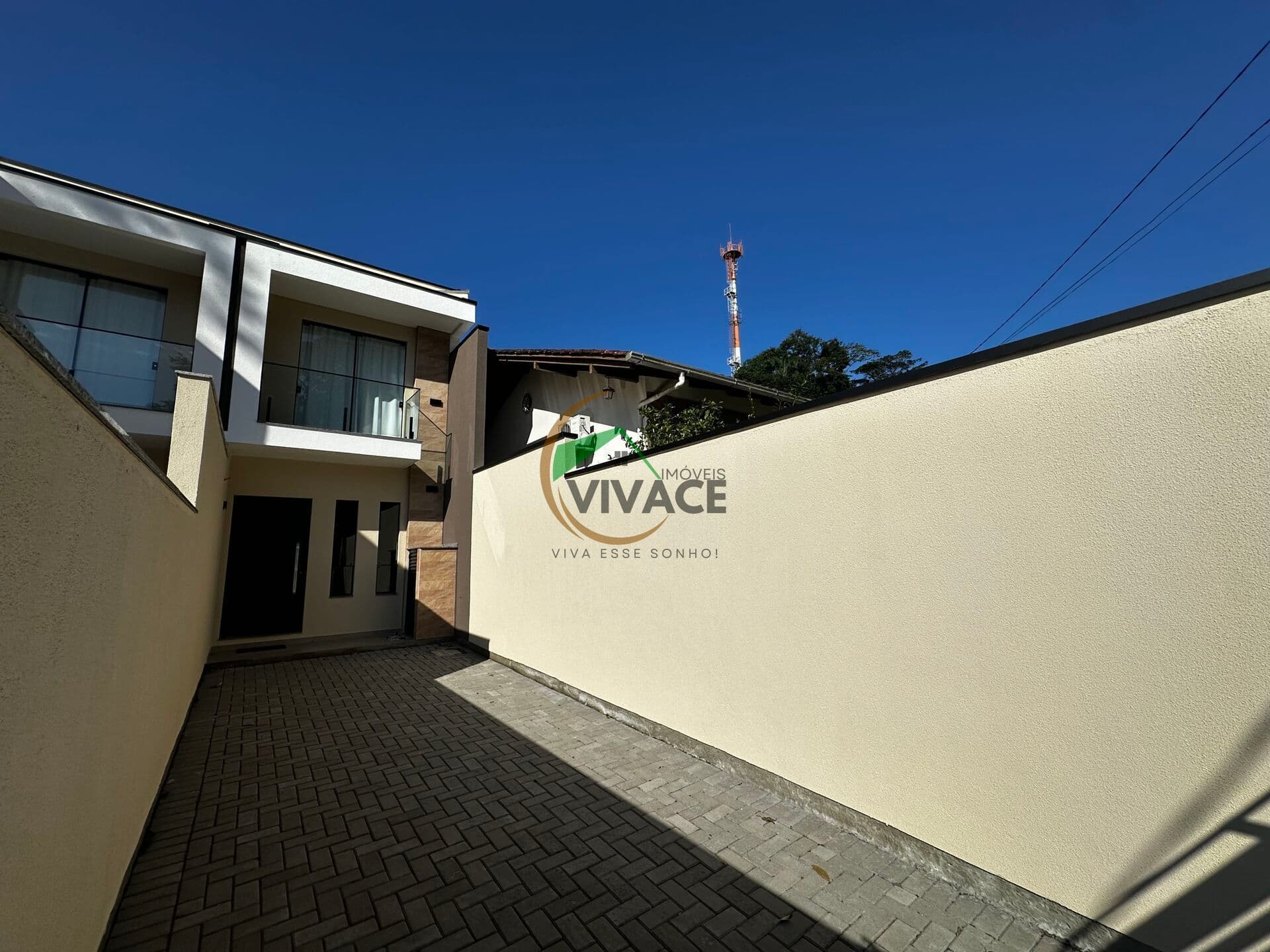 Sobrado 02 suites na Água Verde