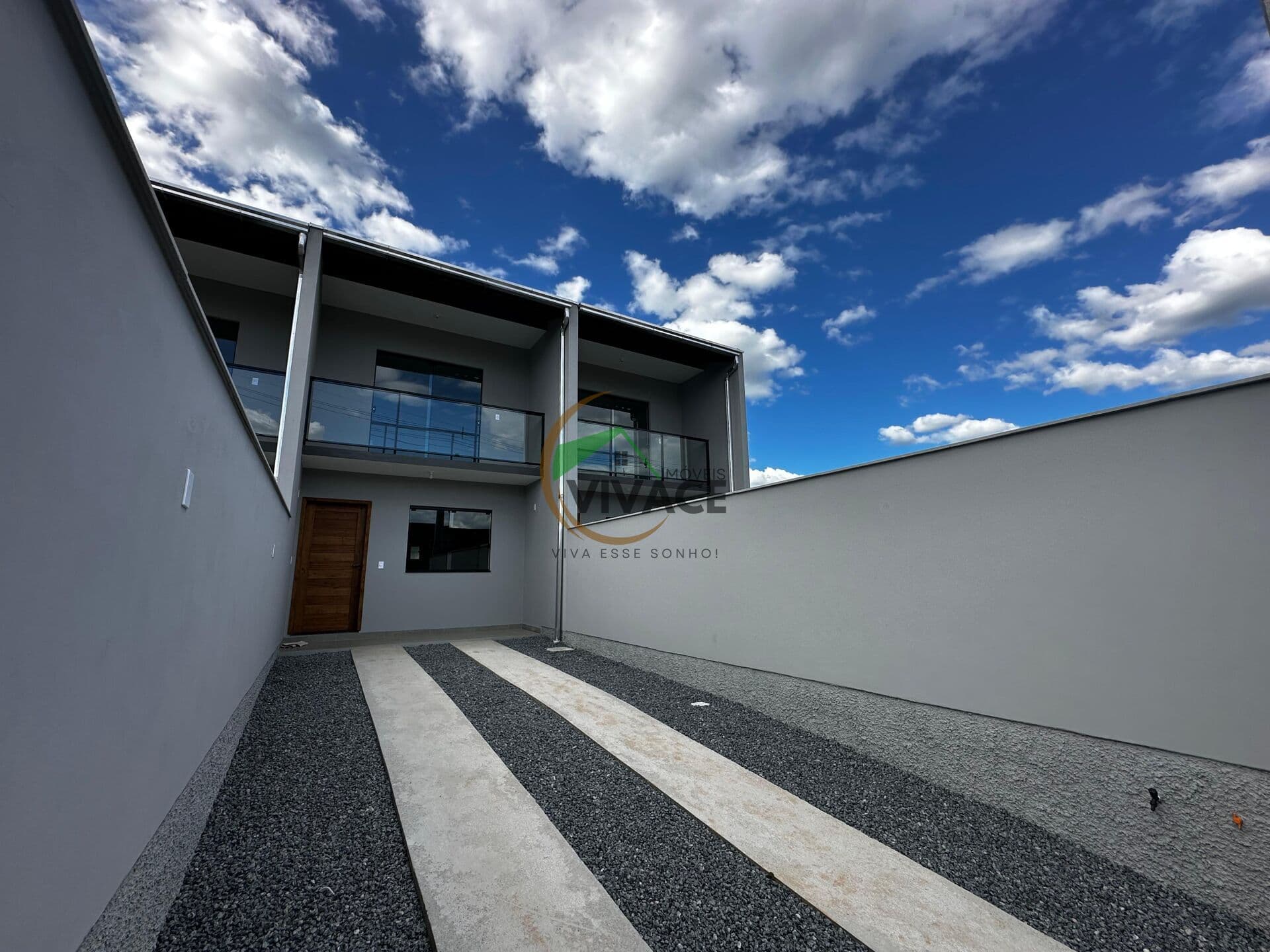 Sobrado 02 quartos com 94m² na Itoupavazinha
