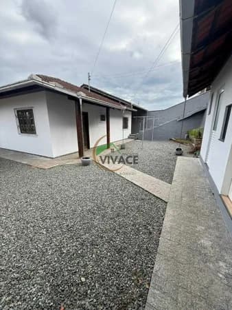 Casa em Blumenau - Ponta Aguda