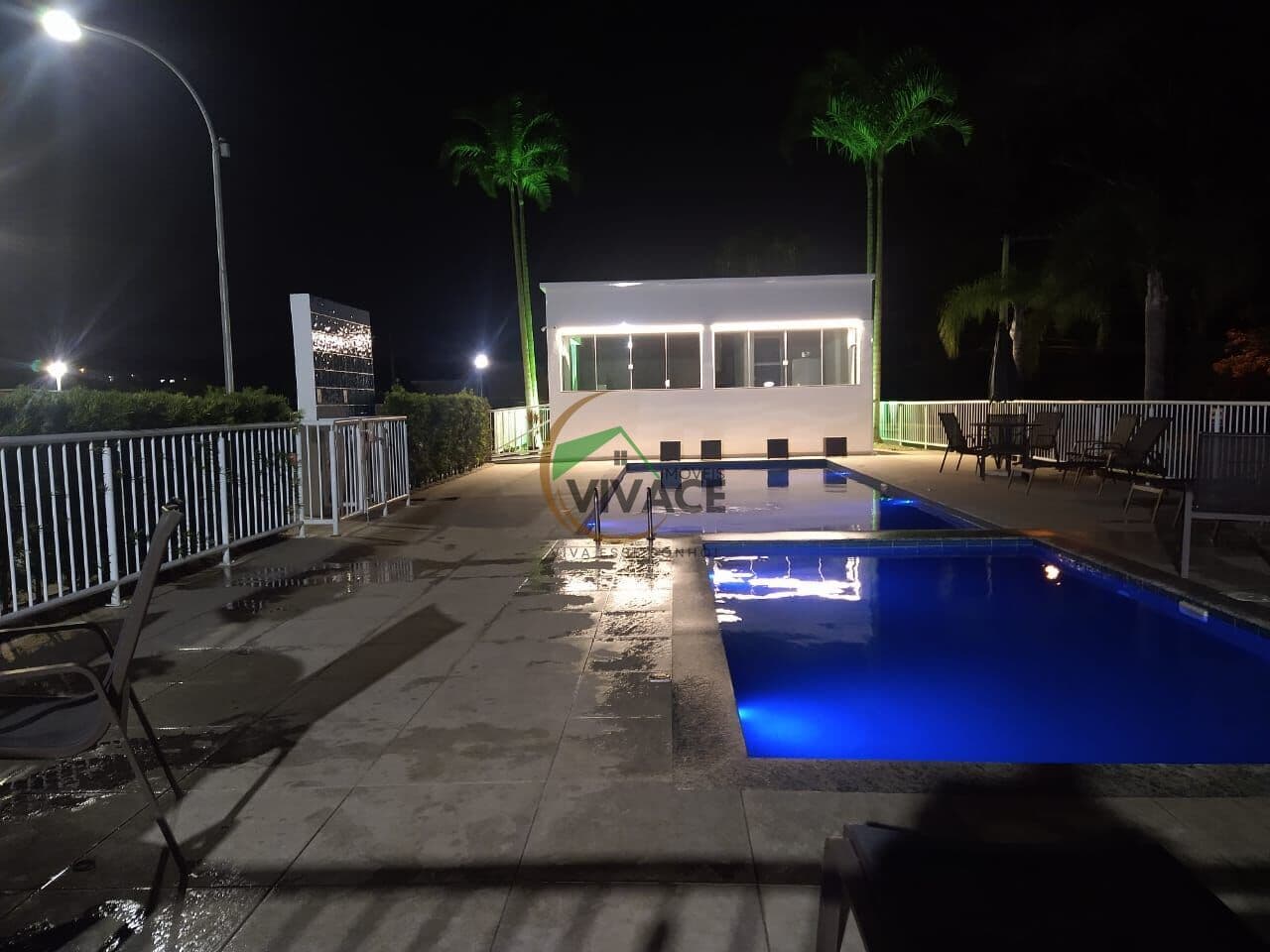LINDO APARTAMENTO COM 02 QUARTOS E CHURRASQUEIRA NO BADENFURT