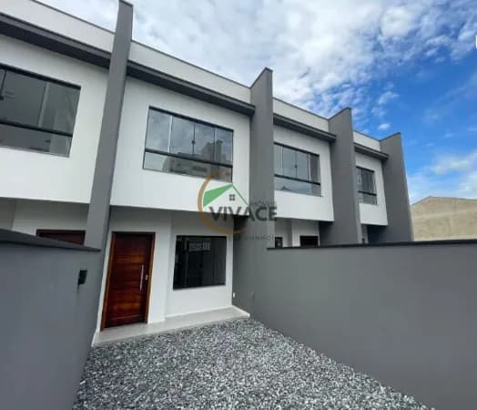 Sobrado em Blumenau - Água Verde