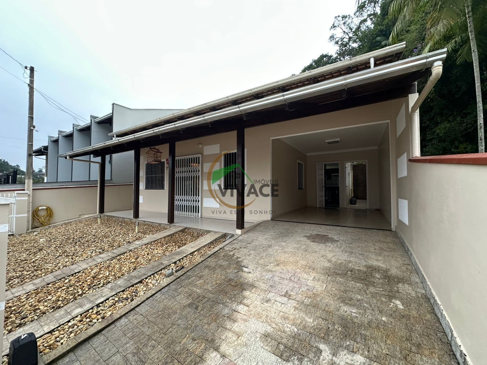 Casa Alto Padrão 03 quartos sendo 02 suites no Testo Salto