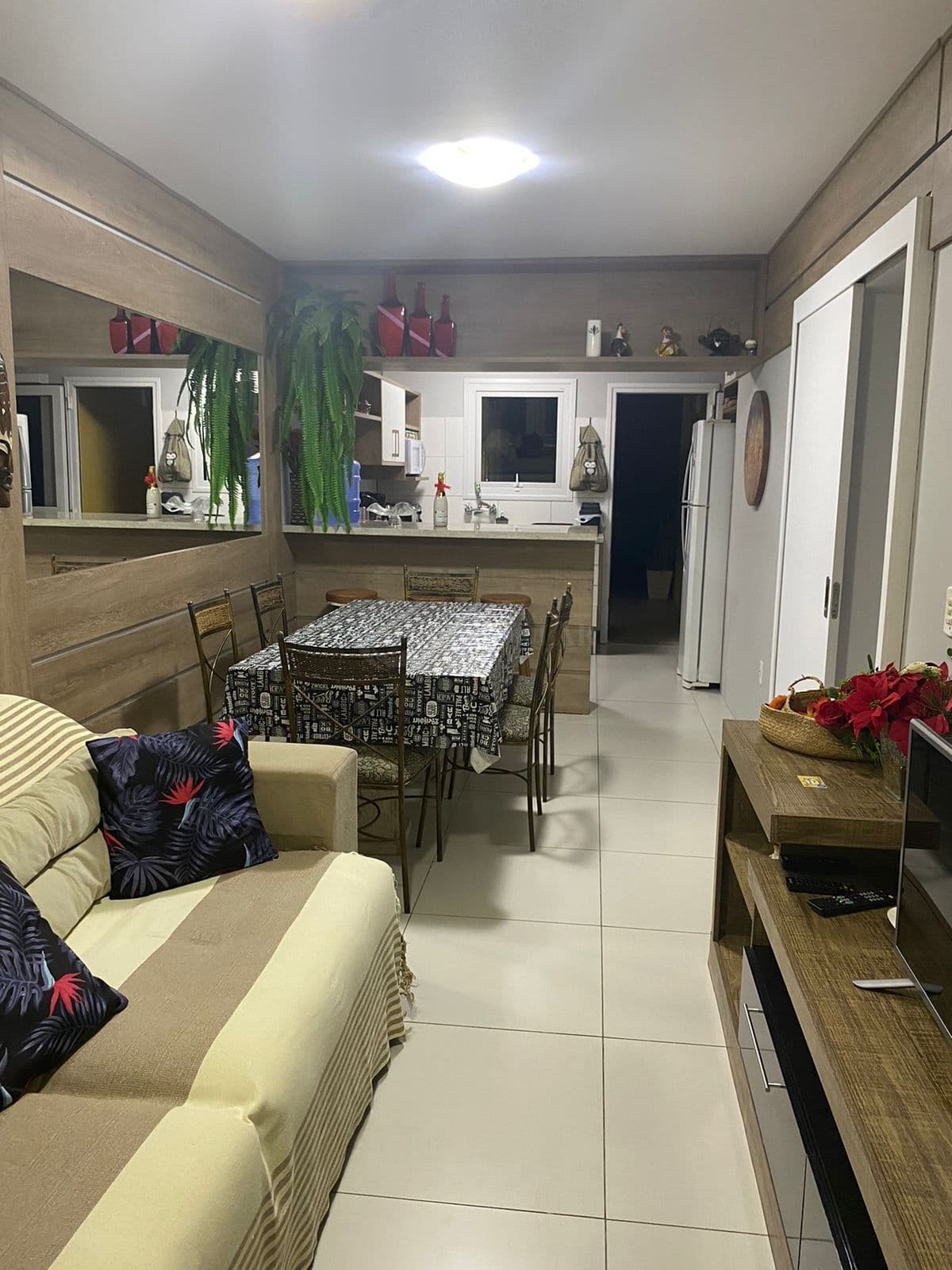 Casa a venda no condomínio Casa Hermosa